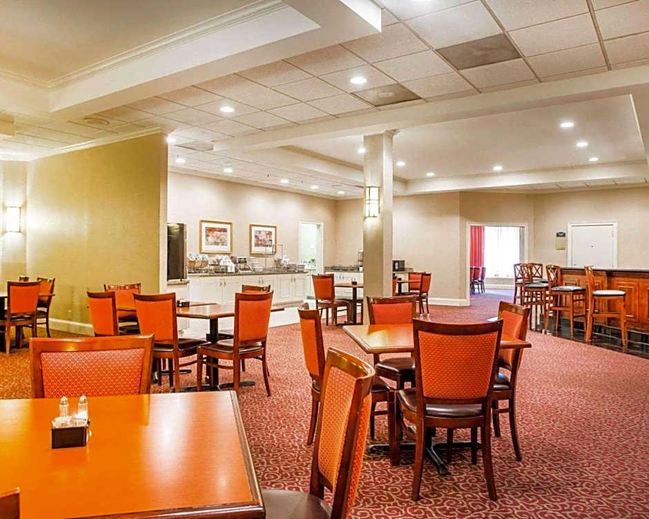 Budgetel Inn & Suites Atlanta