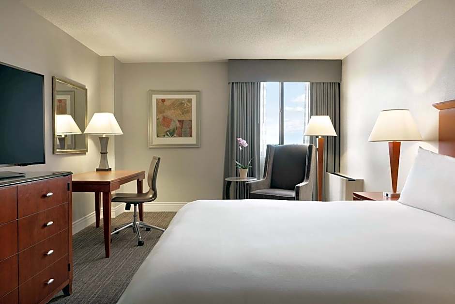 DoubleTree By Hilton Hotel Minneapolis Park Place