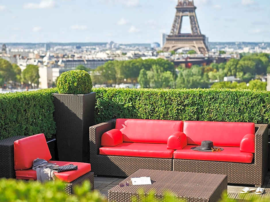 Hotel Plaza Athenee - Dorchester Collection