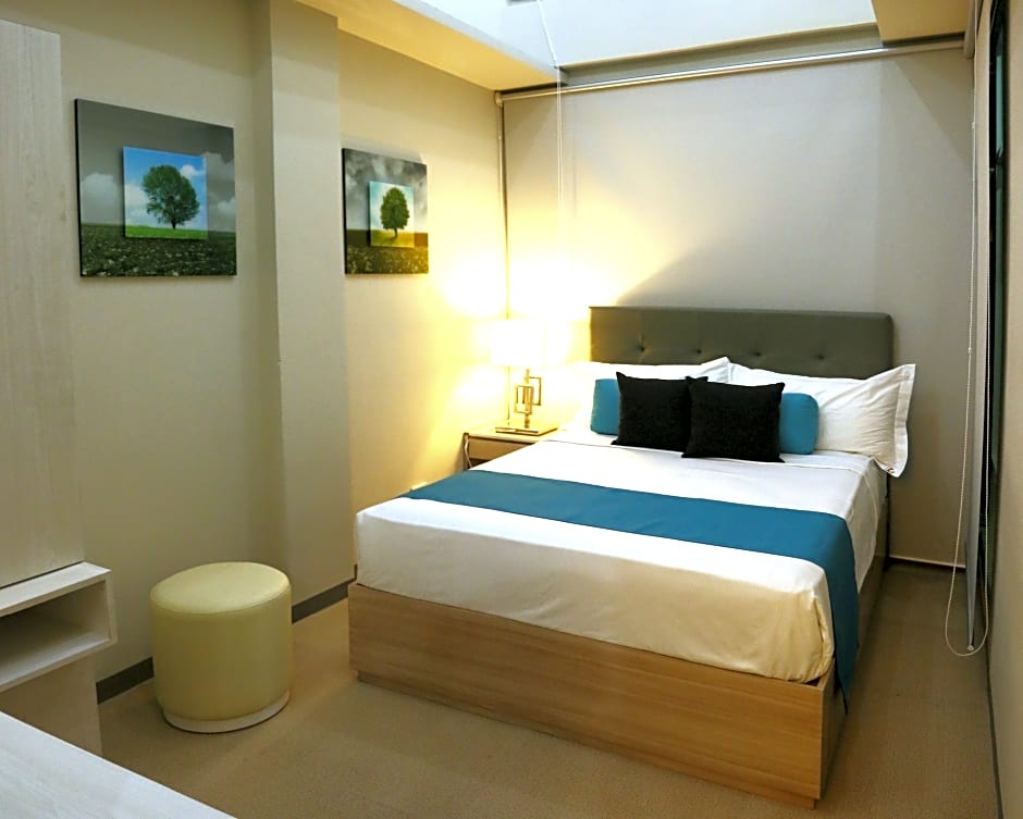 KLM Condotel