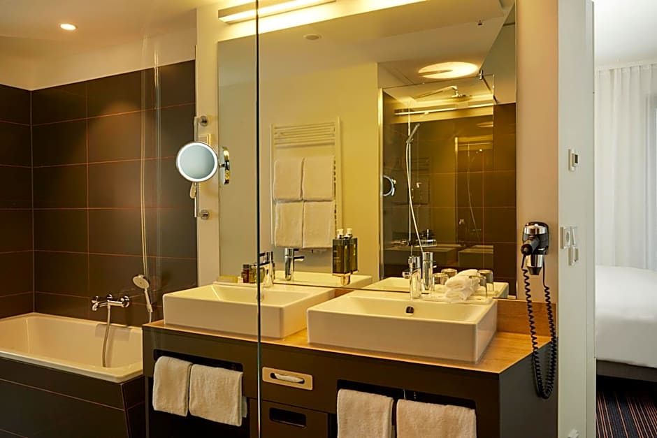 HYPERION Hotel Hamburg City, Trademark Collection by Wyndham
