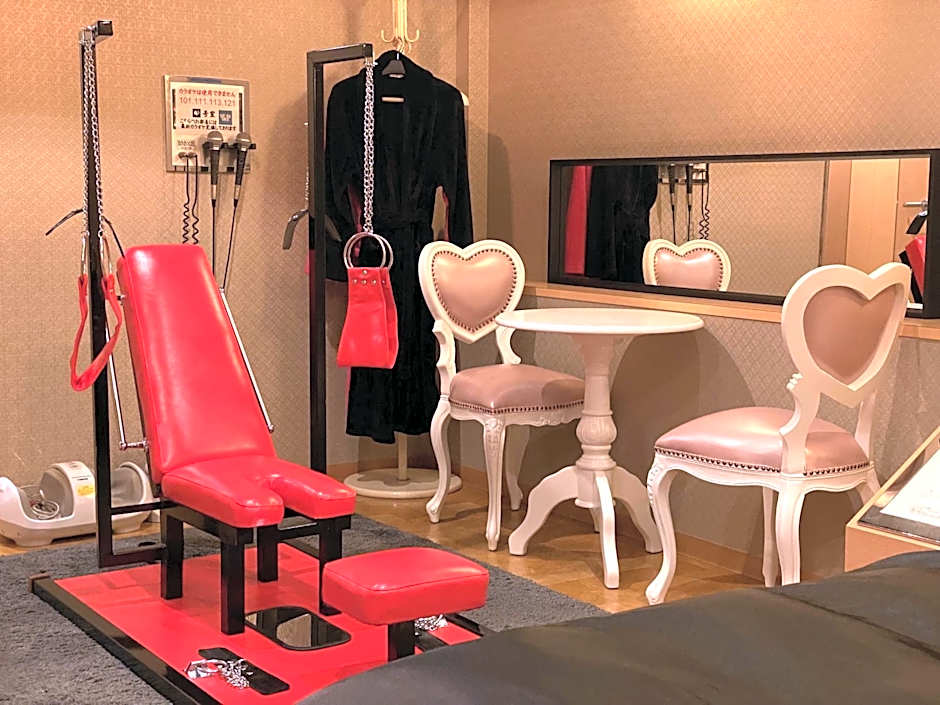 Hotel Charbon (Adult Only)
