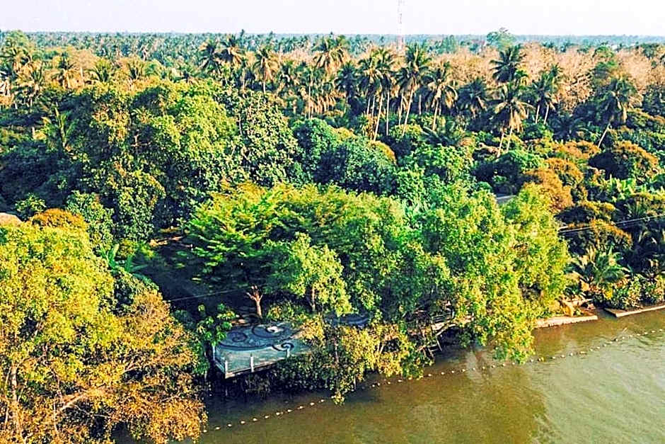 River CoCo @ Amphawa