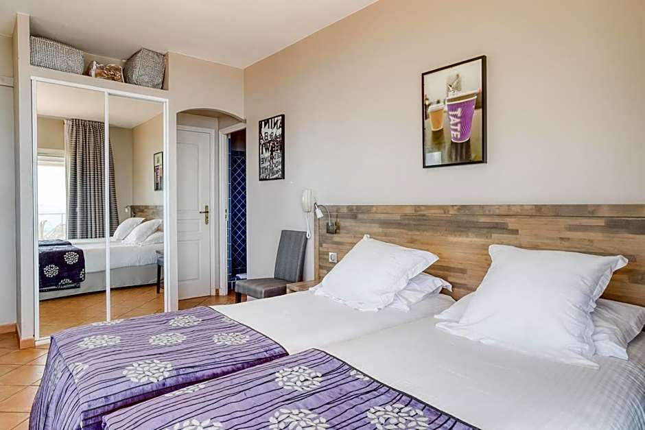 Roc Hotel - Hôtel 4 étoiles les pieds dans l'eau