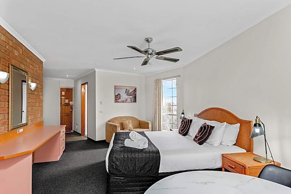 Sapphire Waters Motor Inn