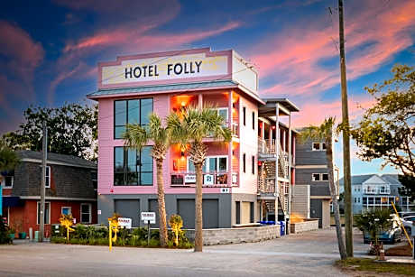 Hotel Folly with Marsh and Sunset Views