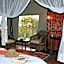 Zwahili Private Game Lodge & Spa
