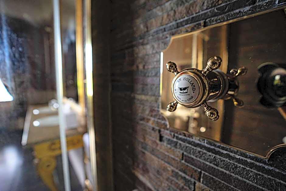 The Swan Hotel, Wells, Somerset - The Coaching Inn Group