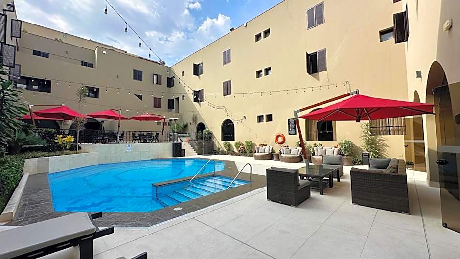 Costa del Sol Trujillo Centro