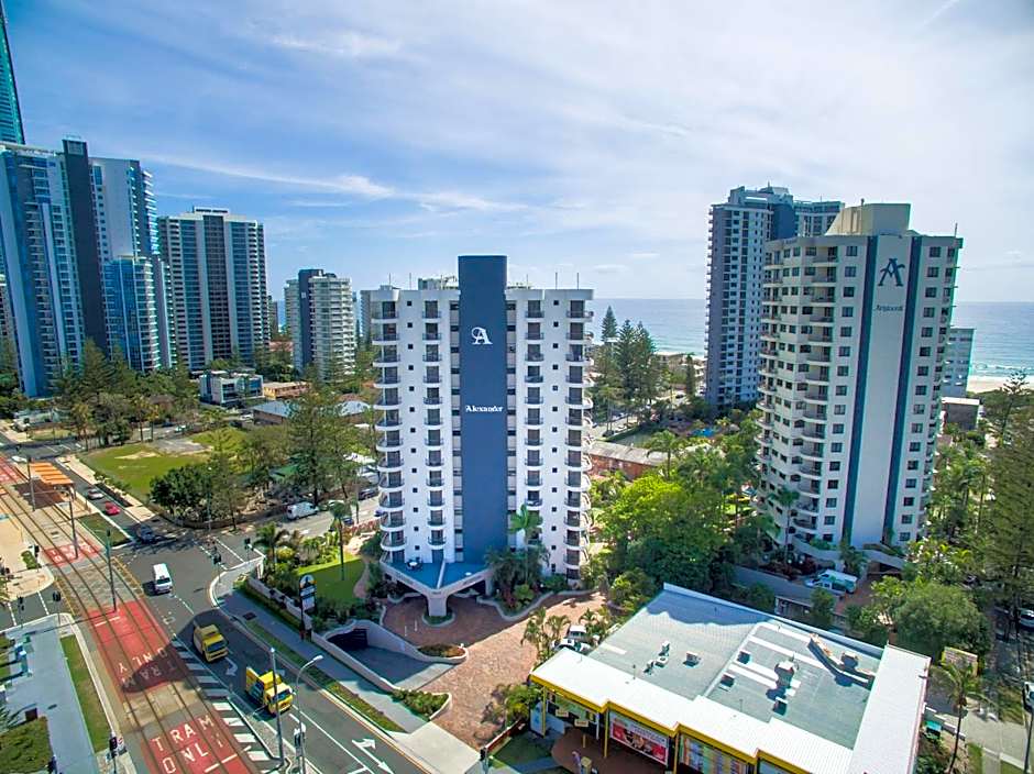 Alexander Holiday Apartments