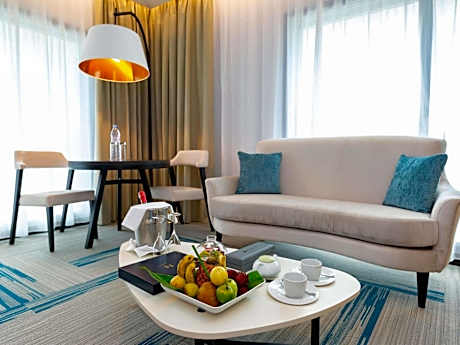 Superior King Suite