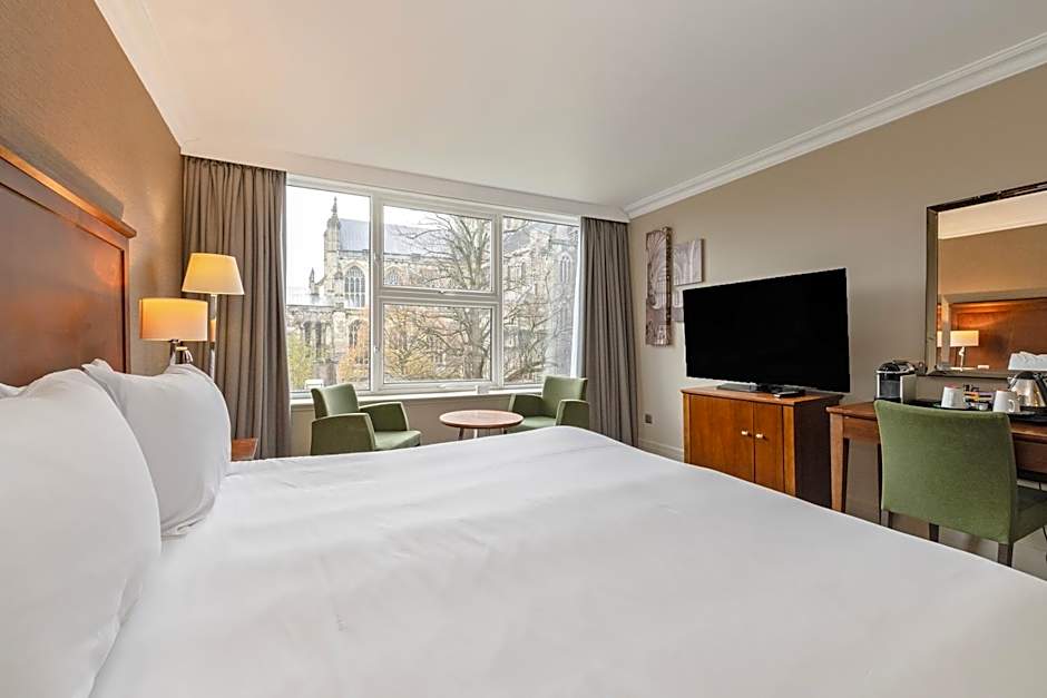 Winchester Wessex Hotel by Sunday