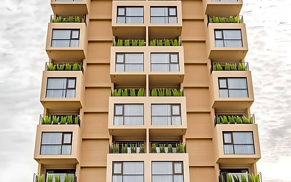 Best Louis Hamilton Hotel westbusan