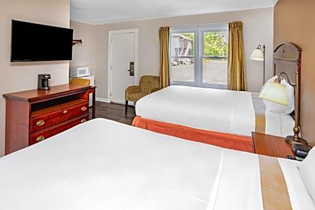 Double Room with Two Double Beds - Non-Smoking