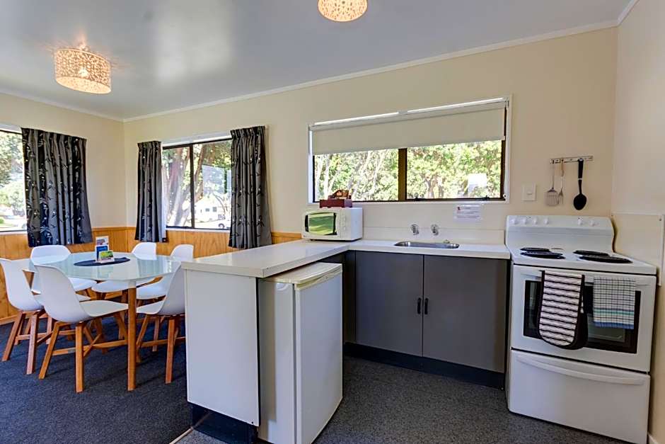 Wellington TOP 10 Holiday Park