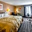 Econo Lodge Inn & Suites Norton - Wise South