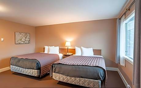 Queen Room with Two Queen Beds