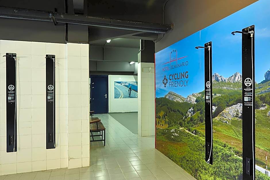Hotel Seminario Aeropuerto Bilbao