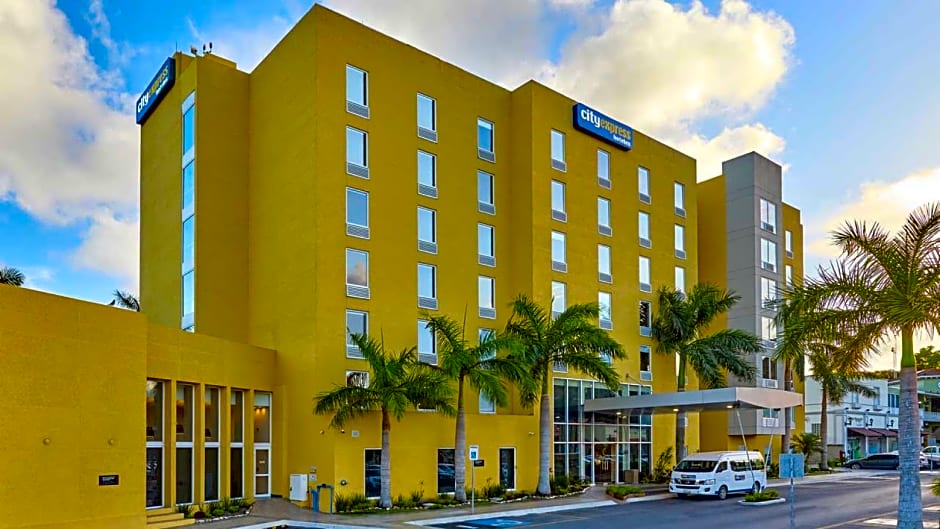 City Express by Marriott Tampico