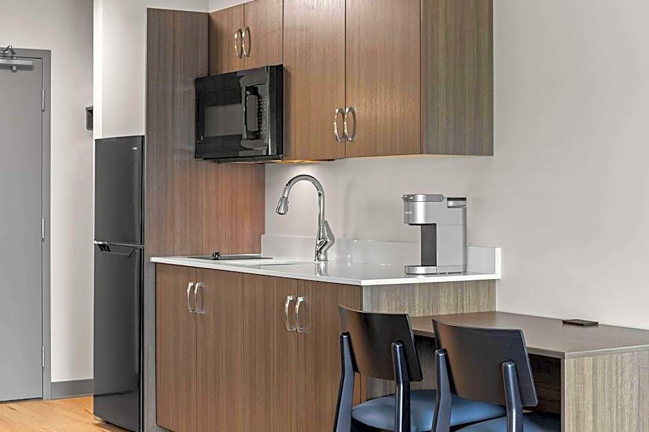 Days Inn by Wyndham Steinbach