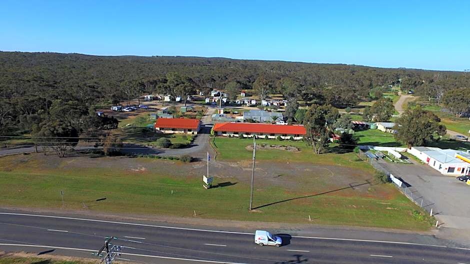 Inglewood Motel and Caravan Park Victoria