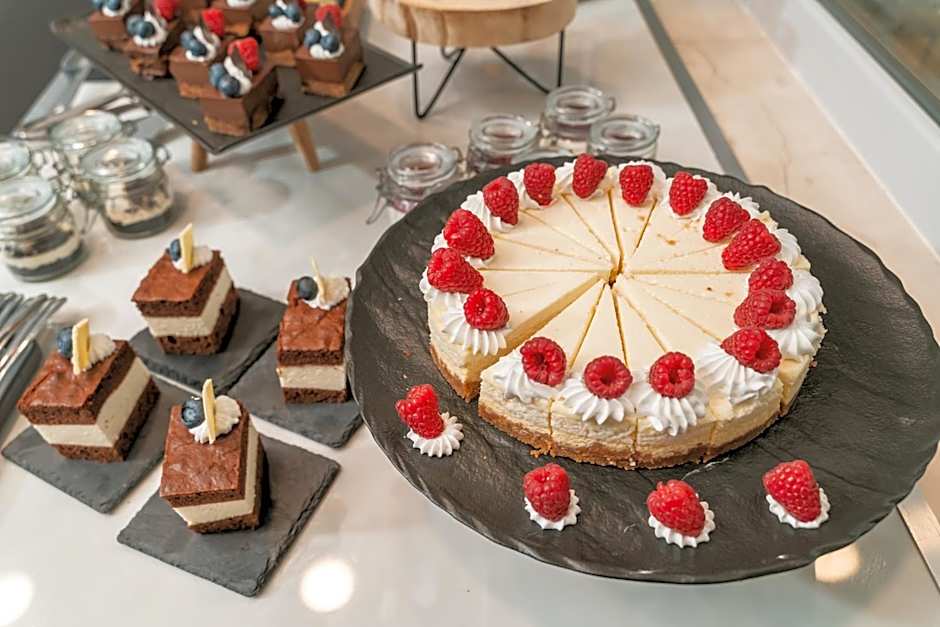 Berkeley Hotel & Day Spa