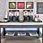 Hampton Inn By Hilton & Suites Albuquerque Airport