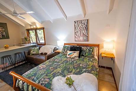 Bandicoot Cabin - Adults Only