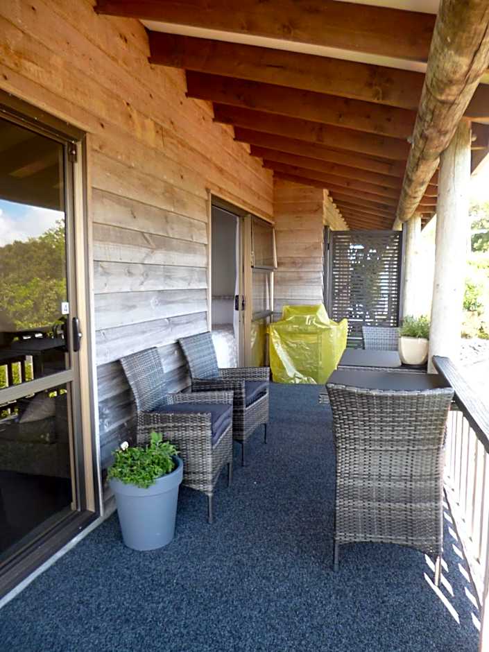 Opua Boutique Seaview Motel