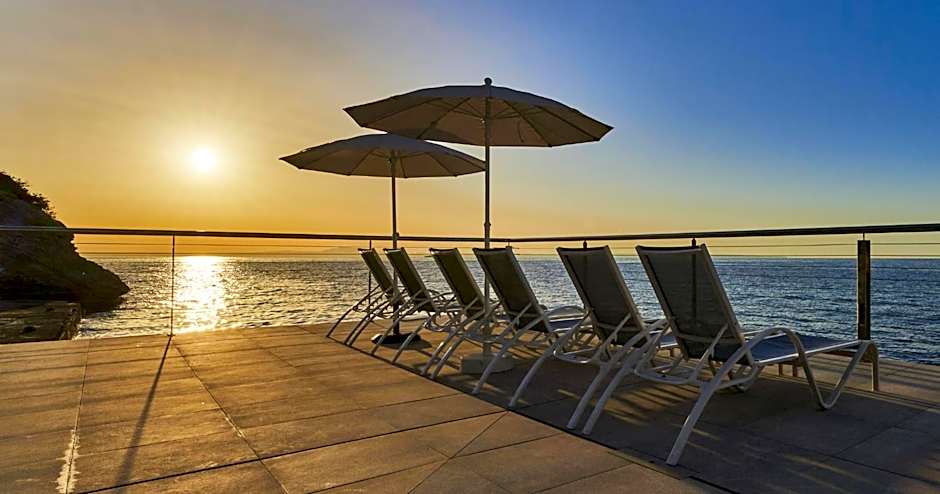 Globales Cala Viñas Adults Only 16+