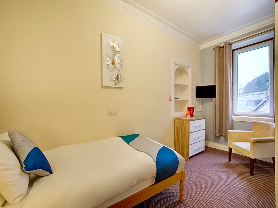 OYO Eastbank Hotel, Speyside Scotland