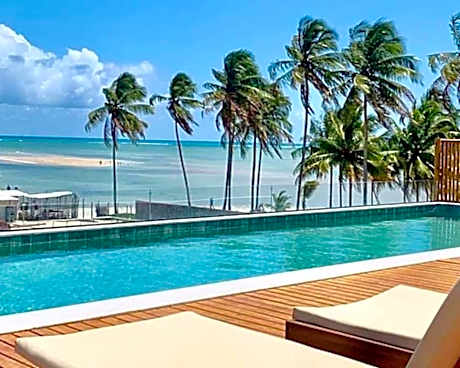 Essence Beira Mar de Tatuamunha na Rota dos Milagres por Quarto à Vista