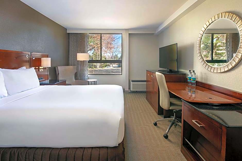 Sonesta Charlotte Lower South End
