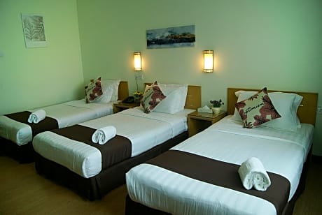 Superior Triple Room