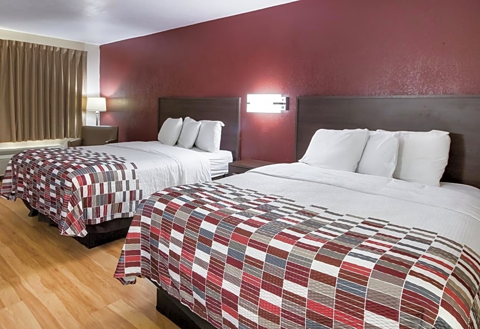 Red Roof Inn & Suites Commerce - Athens