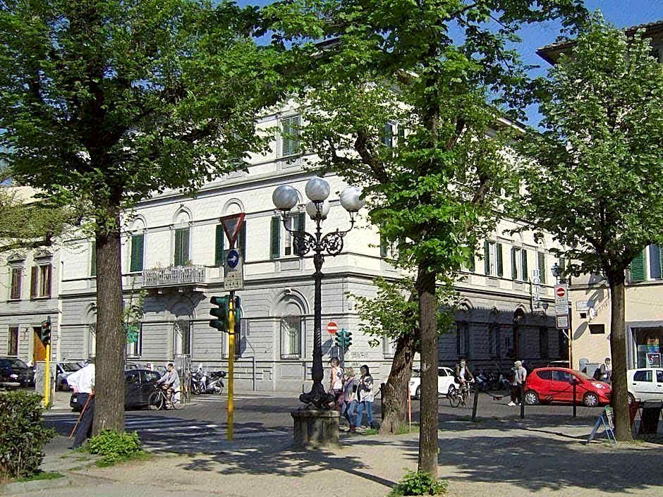 Hotel St. James