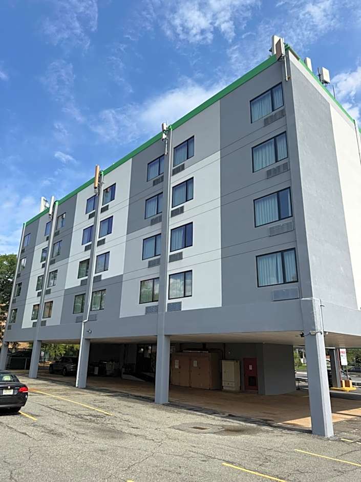 Rodeway Inn Meadowlands