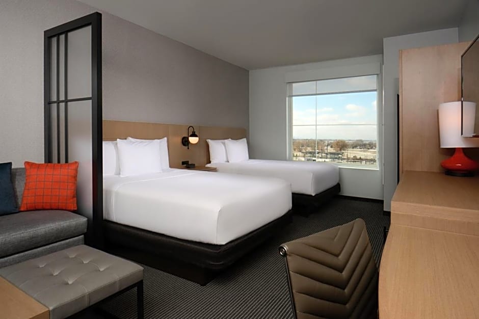 Hyatt Place Pena Station/Denver Airport