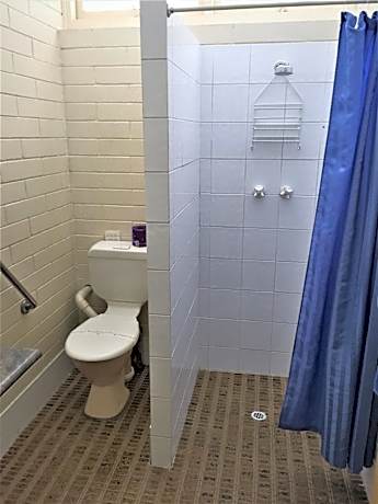 Budget Double Room - Pet Friendly