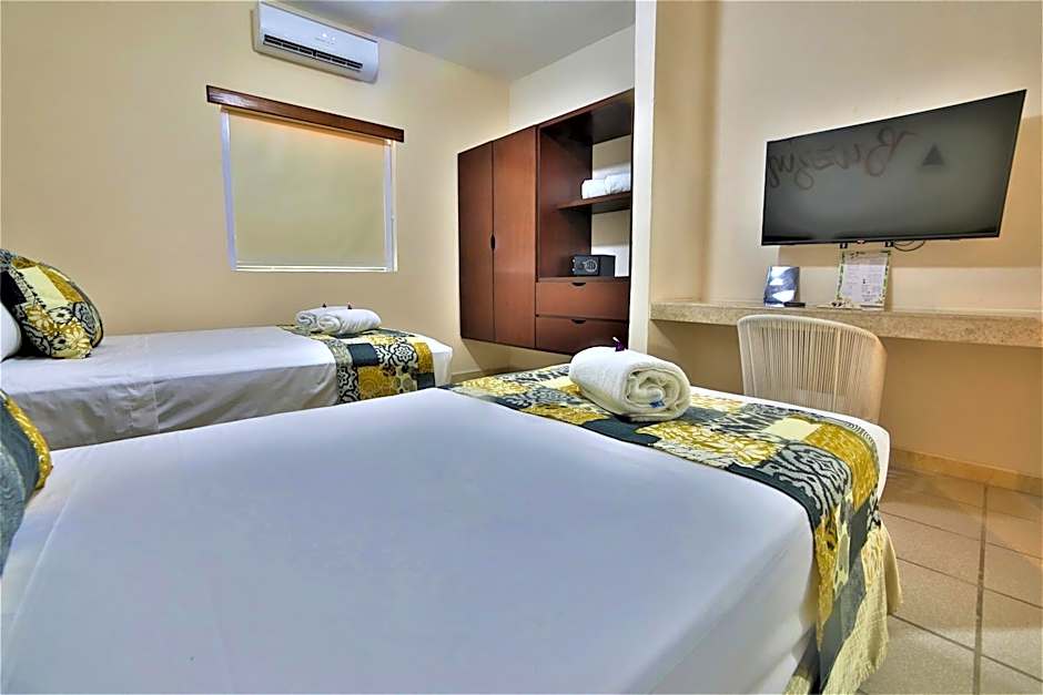 Hotel 12 BEES by Kavia