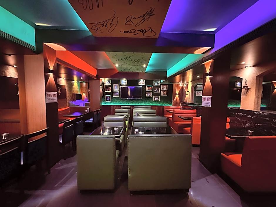 Hotel Alka Residency