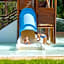 Oasis lodges