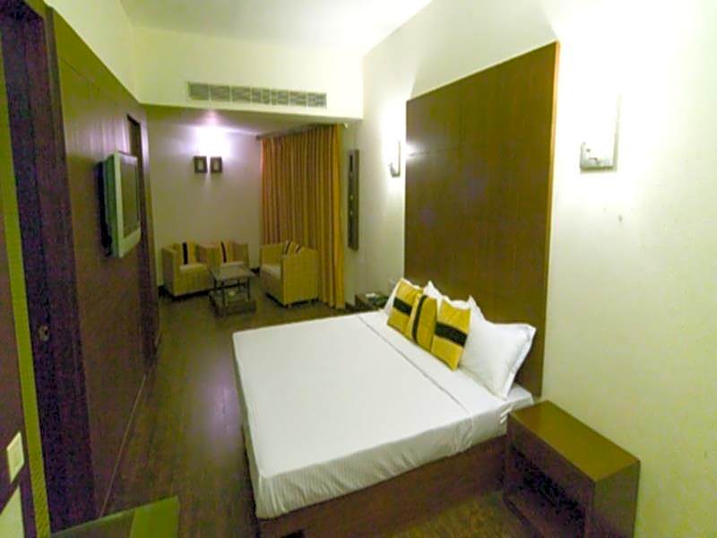 Hotel Emerald Park