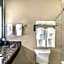 Best Western Plus Lake Jackson Inn & Suites