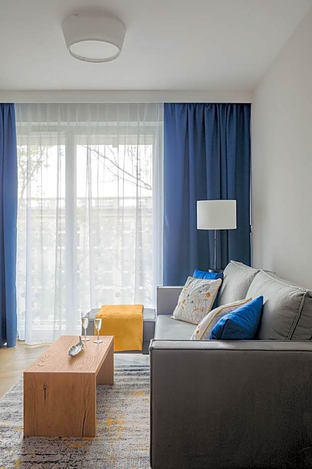 Metropolis Old Town Apartments