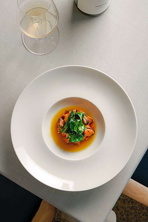 Stilla Rooms & Contemporary Cuisine