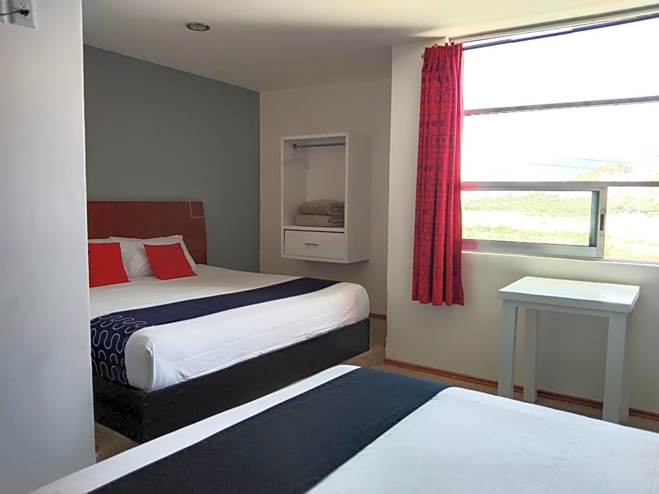 Hotel Euro Confort,Pachuca