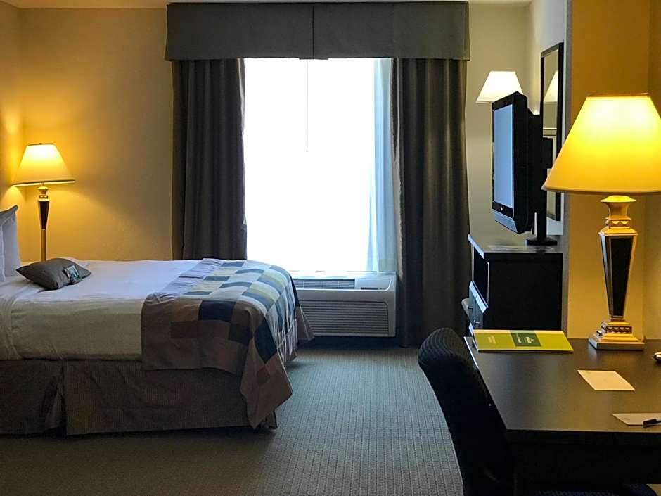 Wingate By Wyndham Lagrange