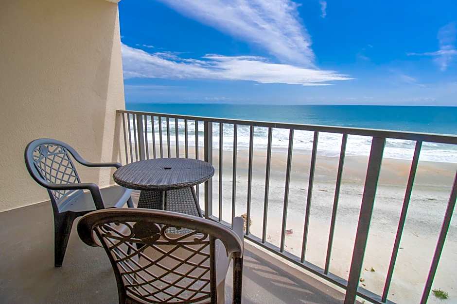 Oceanfront Litchfield Inn