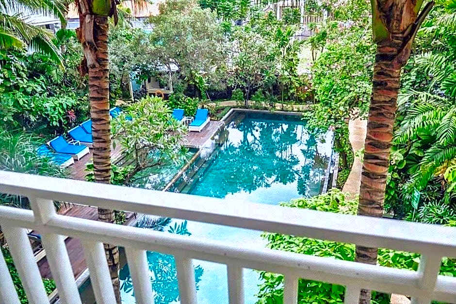 THE 1O1 Bali Fontana Seminyak